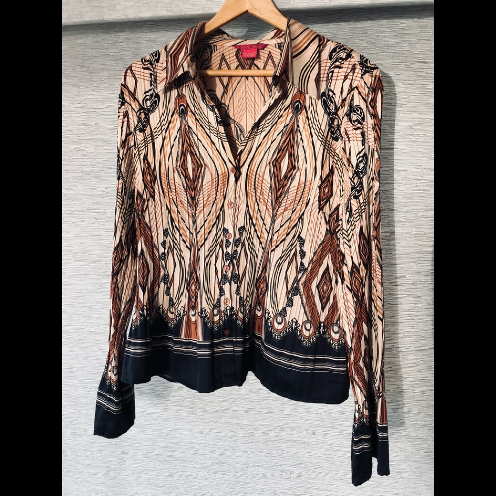 Sunny Leigh Long Sleeve Accordion Blouse